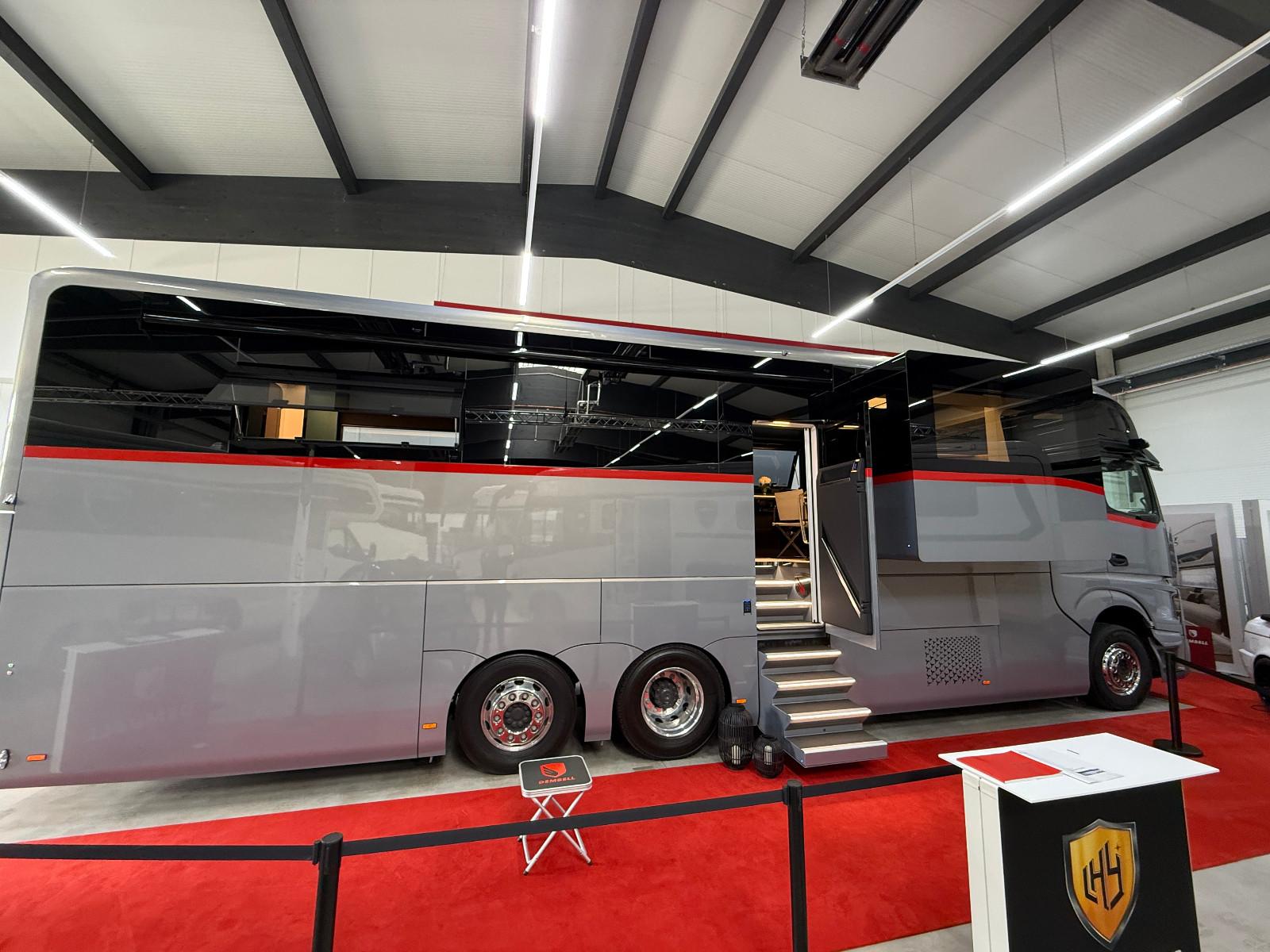 Andere DEMBELL ULTRA-Modell MB ACTROS LARGE GARAGE