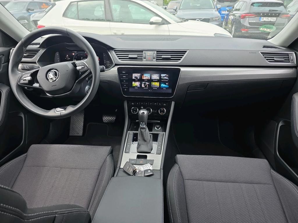 Fahrzeugabbildung SKODA Superb Combi 2.0 TDI Style/AHK/ST-HZG/360°/ACC/