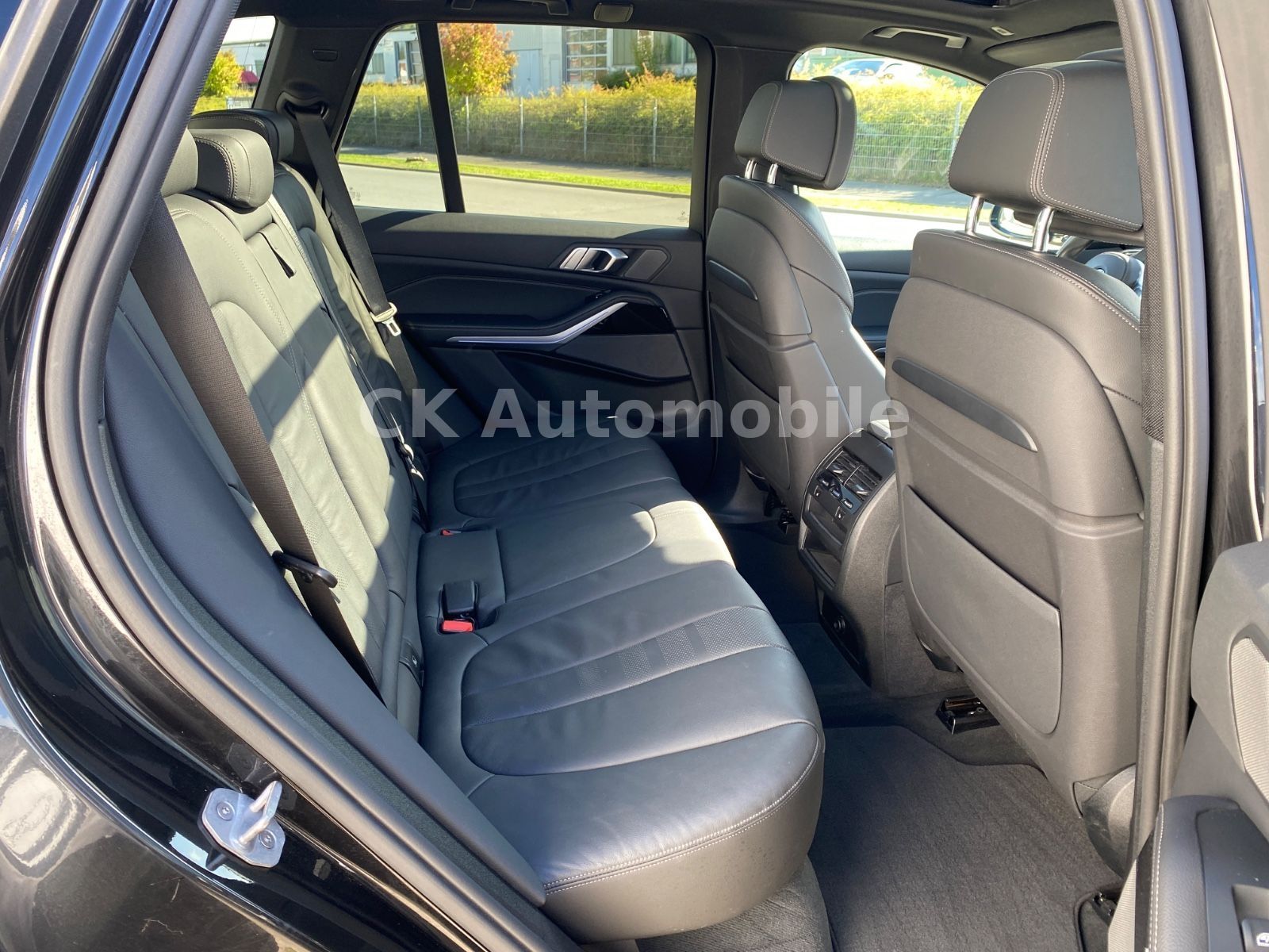 Fahrzeugabbildung BMW X5 xDrive 30d MSport/22Zoll/HeadUp/Pano/360°/LED