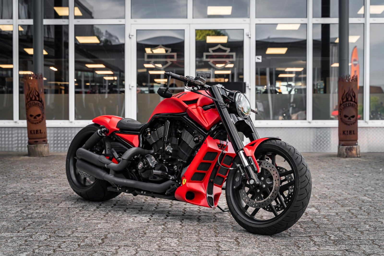 Fahrzeugabbildung Harley-Davidson VRSCDX Night Rod Special - NLC 300er UMBAU -