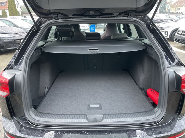Golf Variant R-Line eTSi DSG Black Style Navi