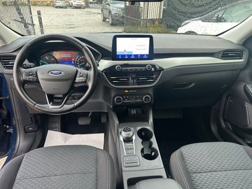 Ford Kuga - 12