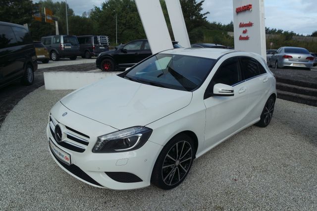 Mercedes-Benz A 180 A -Klasse A 180 BlueEfficiency 2 Style