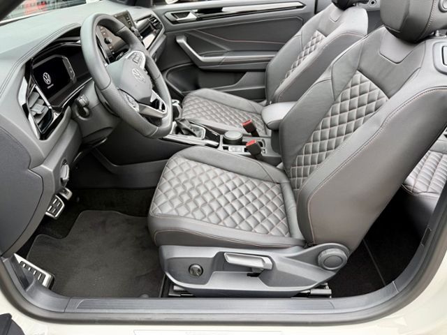 Fahrzeugabbildung Volkswagen T-Roc Cabrio 1.5 TSI DSG R-Line EDITION KARMANN