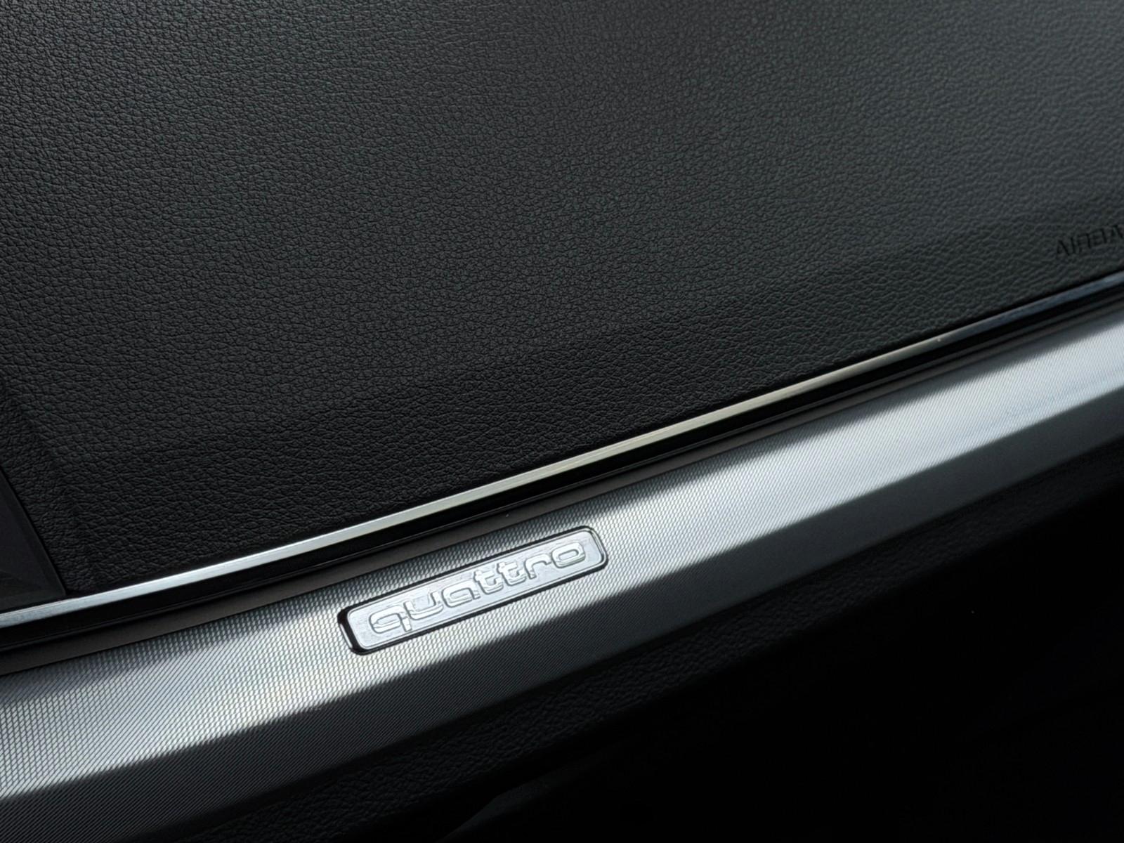 Audi Q5 quattro Sport*S-line*Kamera*LED*AHK*Panorama*