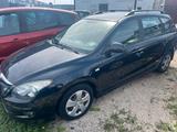 Hyundai i30 CW 1.6 Comfort - Hyundai i30 aus 2010: I30cw