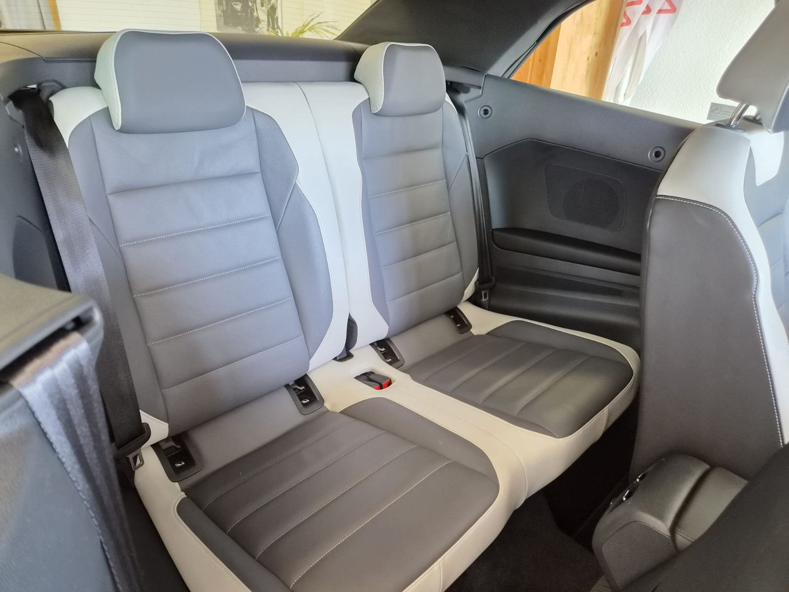 Fahrzeugabbildung Volkswagen T-Roc Cabriolet Style/KLIMA/SCHECKHEFT