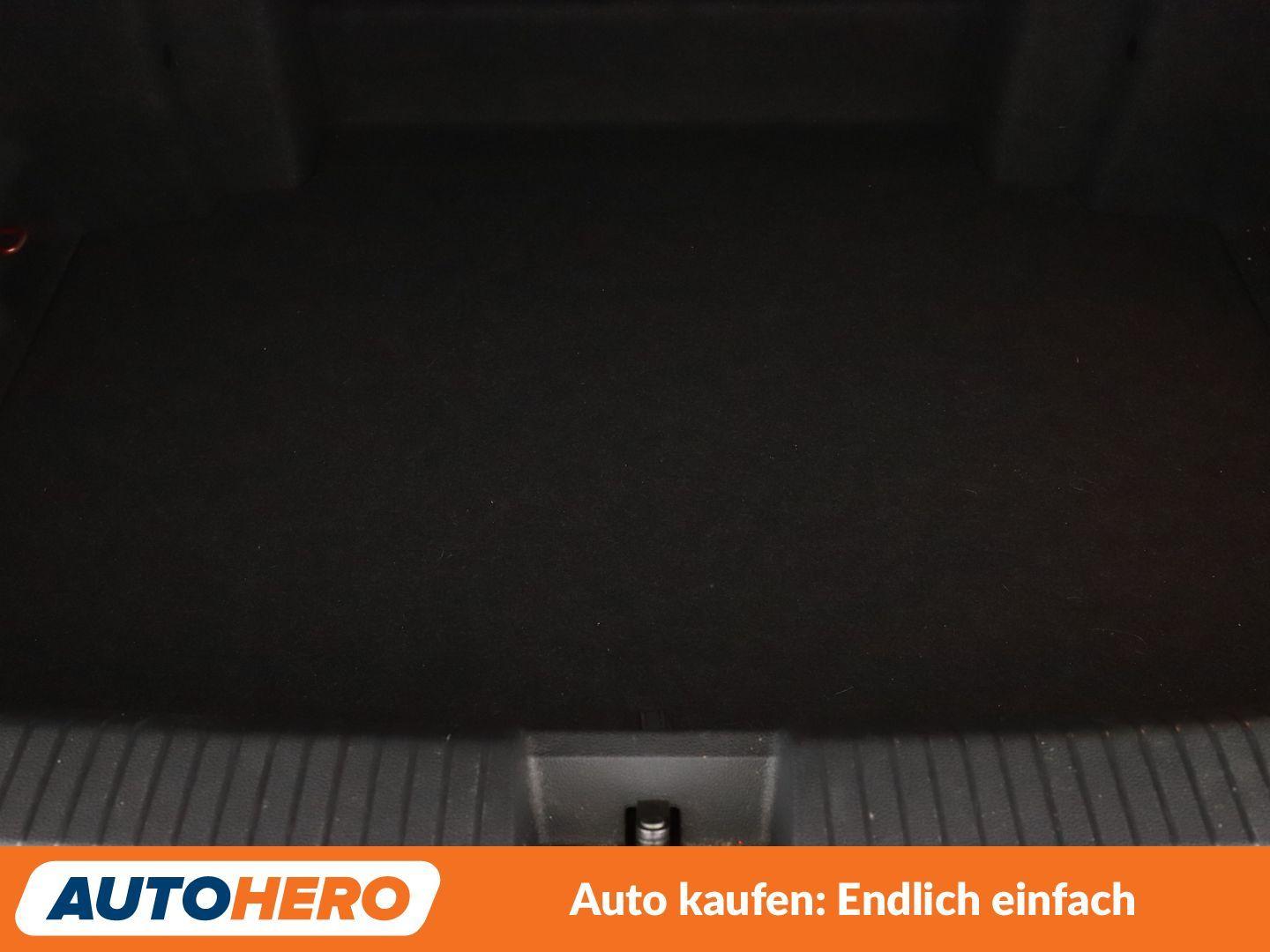 Volkswagen T-Roc 1.5 TSI ACT R-Line Aut.*NAVI*CAM*SHZ*ACC*, миниатюра 16