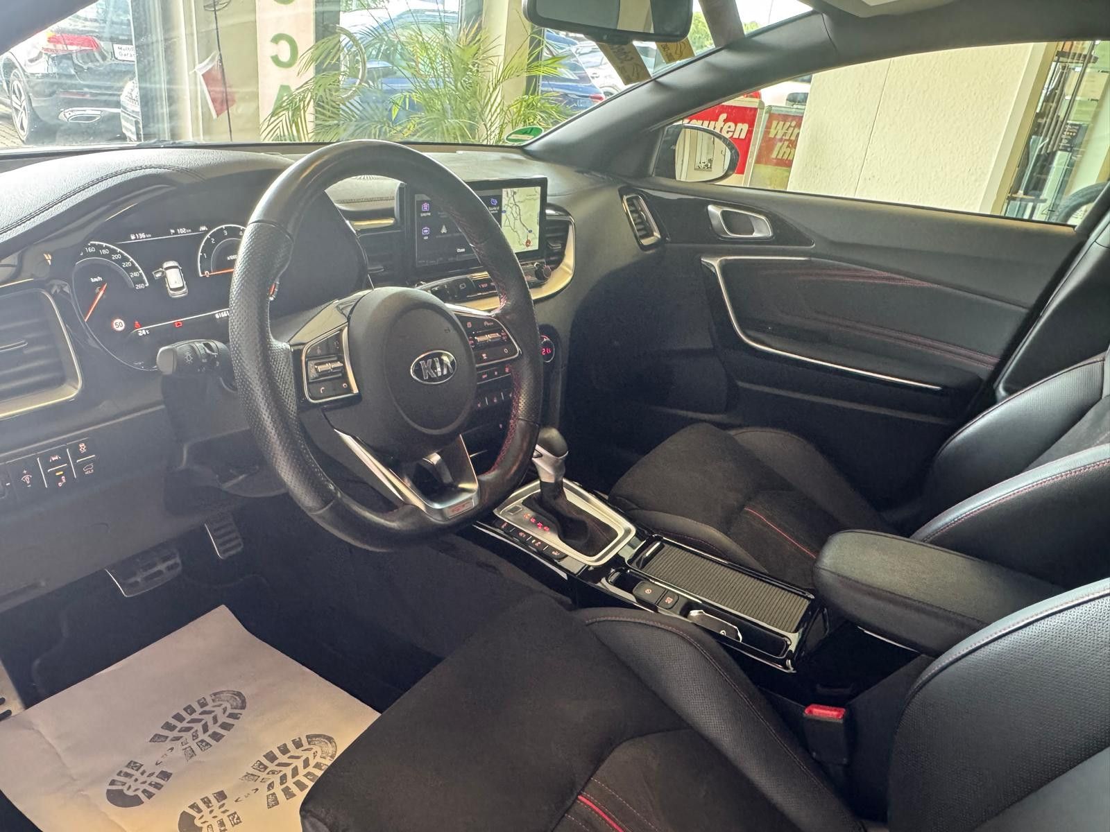Fahrzeugabbildung Kia ProCeed GT/1.HAND/SCHECKHEFT/NAVI/KLIMA