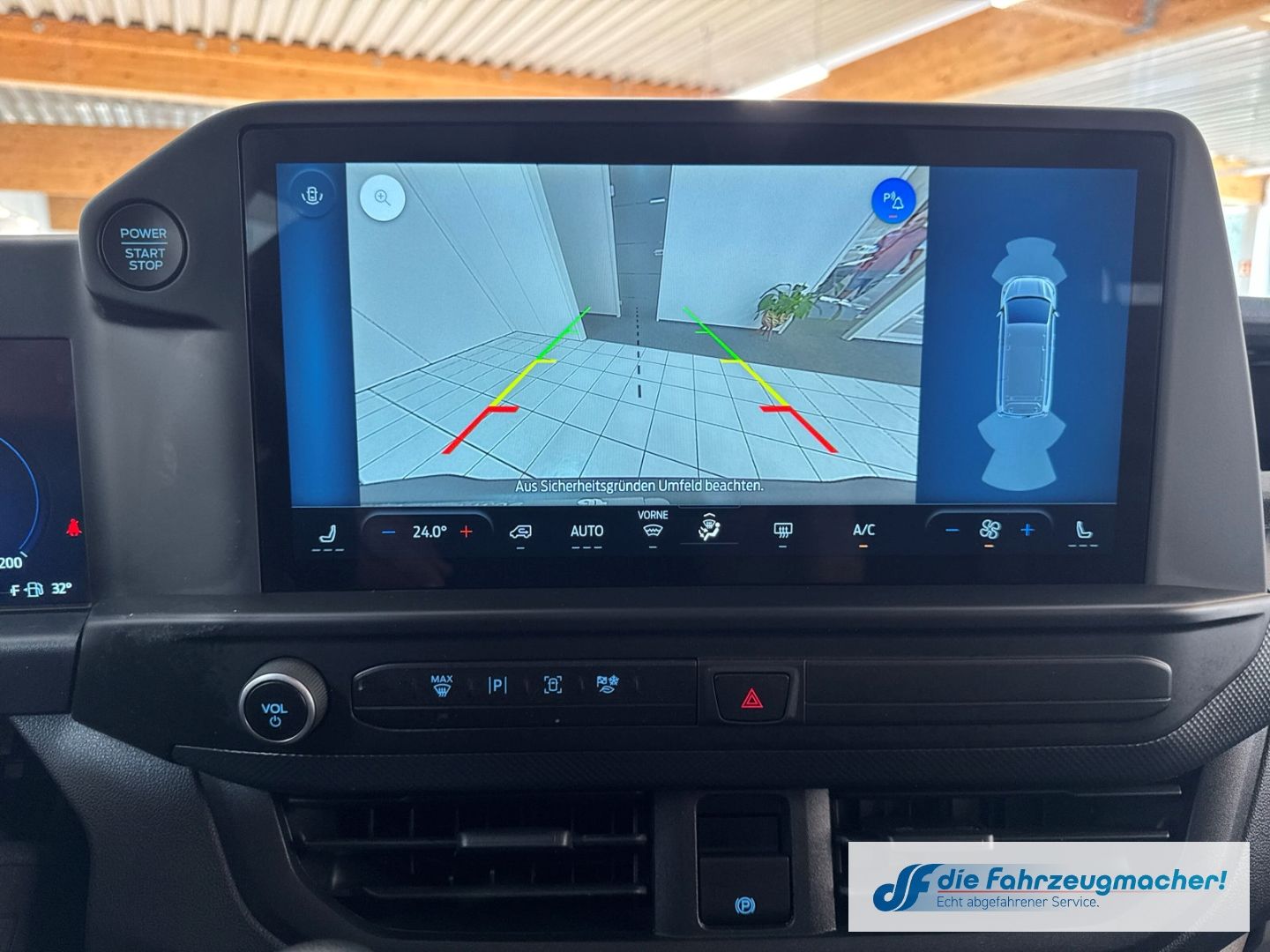 Fahrzeugabbildung Ford Transit Custom Kombi 320 L2 FWD Trend Navi LED K