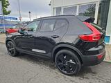 Volvo XC40 B3 Plus Black Edition Standhzg,/Glasdach - Volvo: Allradantrieb