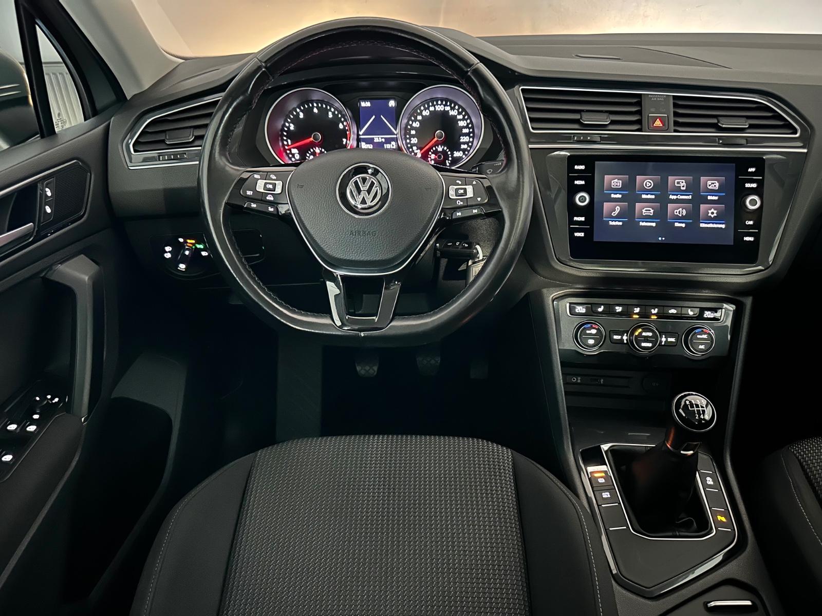 Volkswagen Tiguan Trendline BMT/App-Connect/PDC/Temp./18"