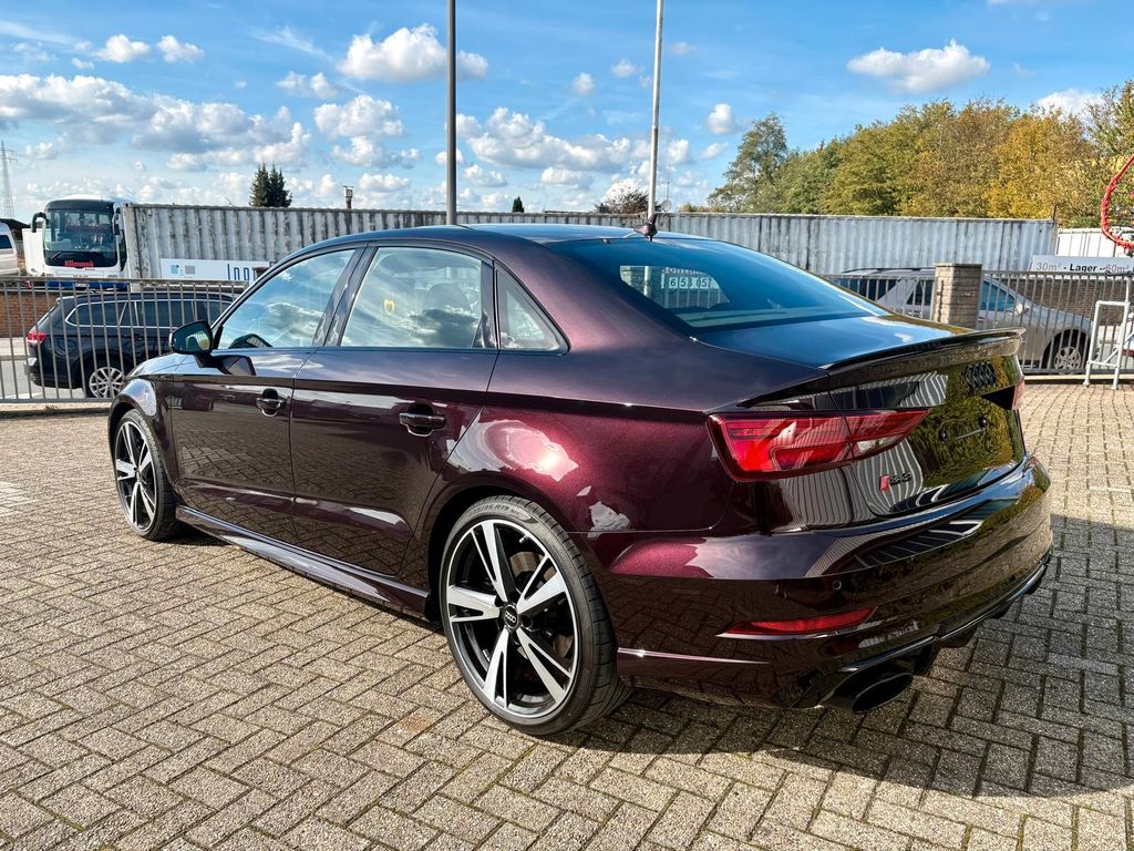 Image of Audi RS3