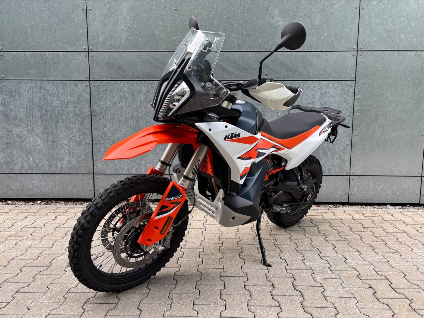 Fahrzeugabbildung KTM 890 Adventure R Tech Pack