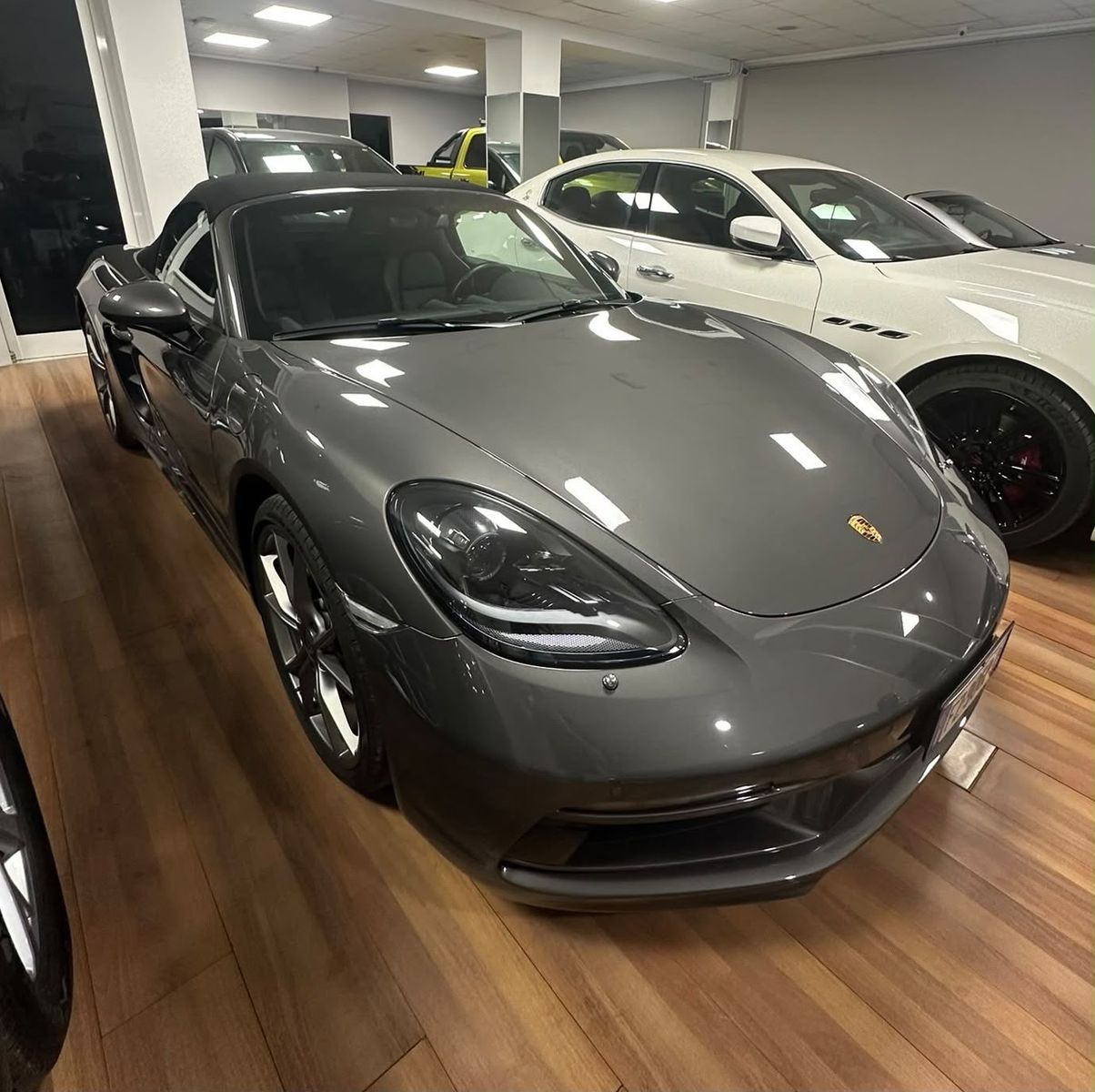 Porsche Boxster 718