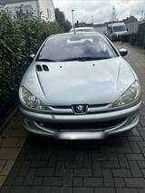 Peugeot 206 1.6 Cabrio zu verkaufen - Peugeot 206 mit Benzin-Antrieb: Cabrio, 1.6