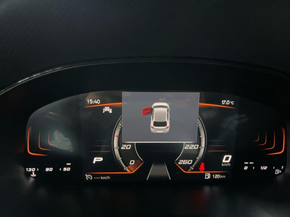 Seat Ibiza 1.0 TSI Xcellence DSG|LED|NAVI|SHZ|CARPLAY