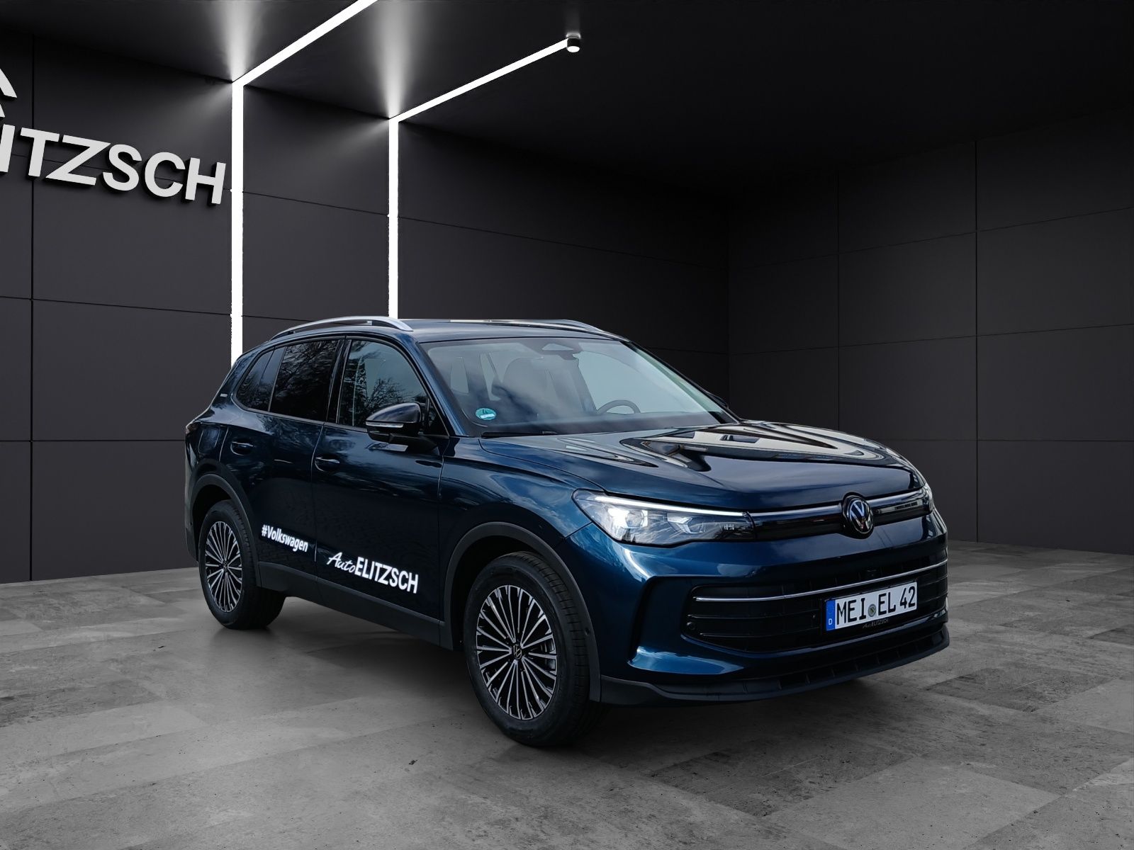 Fahrzeugabbildung Volkswagen Tiguan Energy eTSI DSG IQ.Light ACC AHK SH LRHzg