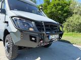 Mercedes-Benz Sprinter 4x4 Camper Cartier - Mercedes-Benz Teilintegrierter