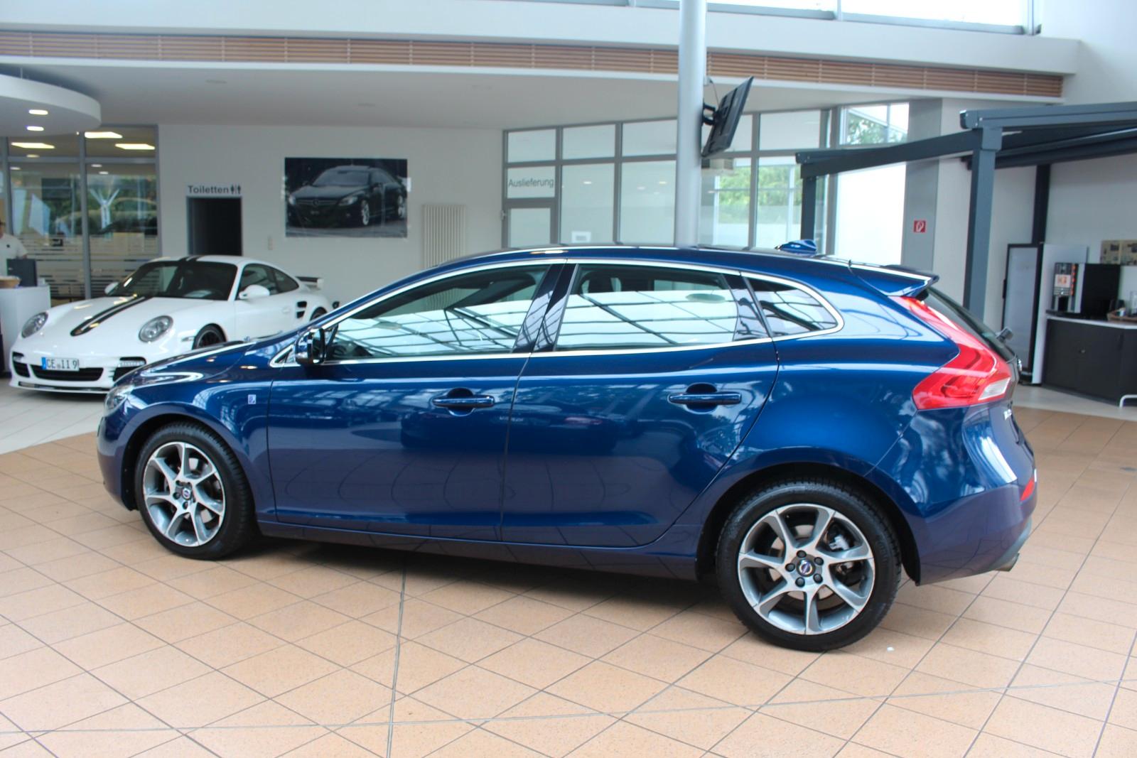 Volvo V40 Ocean Race+Xenon+Navi+PDC+