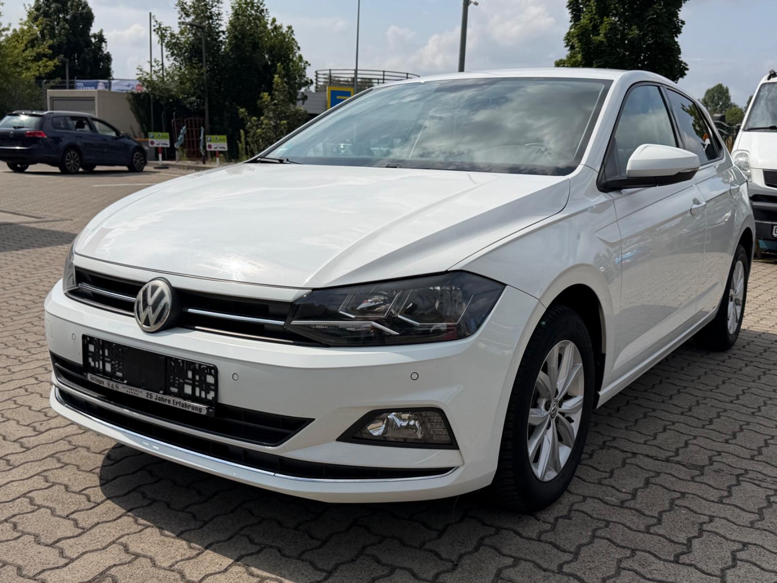 Volkswagen Polo VI Highline/Navi/Klima/Tempomat/PDC