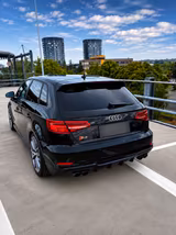 Audi S3  S tronic quattro Sportback 310PS all black - Audi S3: Sportback Tronic