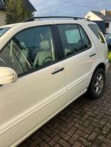 Mercedes-Benz ML 400 CDI - - Mercedes-Benz ML 400 mit Diesel-Antrieb