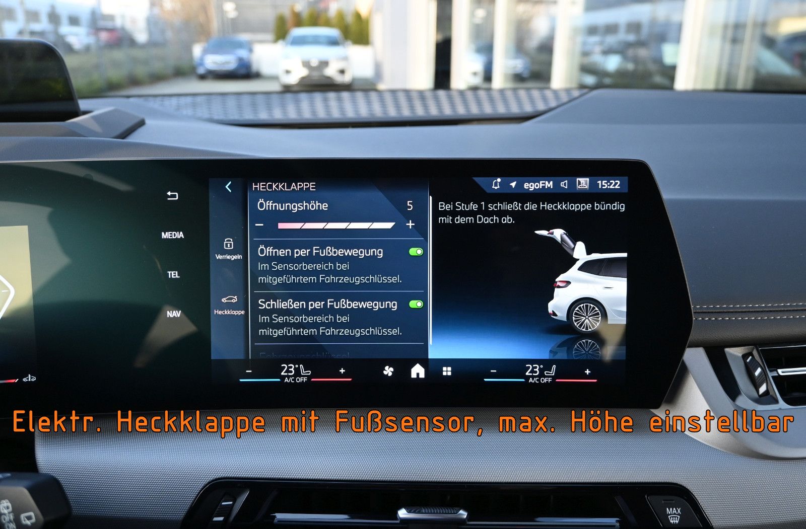 Fahrzeugabbildung BMW 223i xDr. Active Tourer °AHK°HEAD-UP°MEMORY°360°