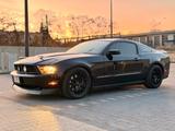 Ford Mustang - Ford Mustang aus 2011: Coupe