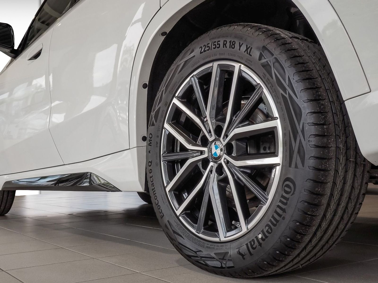 BMW X1 sDrive18d Automatic    M-SPORT - PANORAMA foto 5