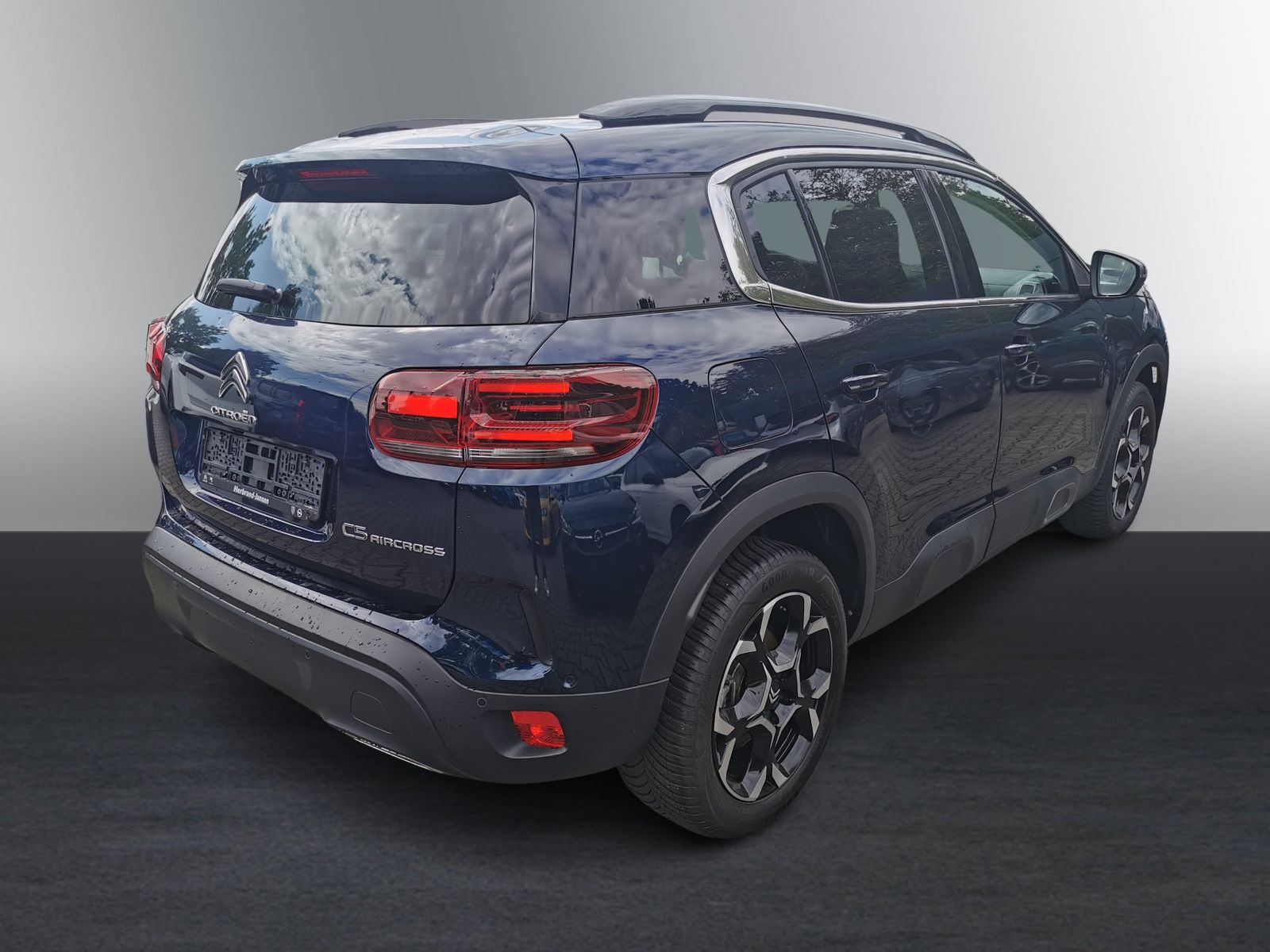 Fahrzeugabbildung Citroën C5 Aircross Shine+NAVI+SHZ+USB+LED+ACC+AWR+