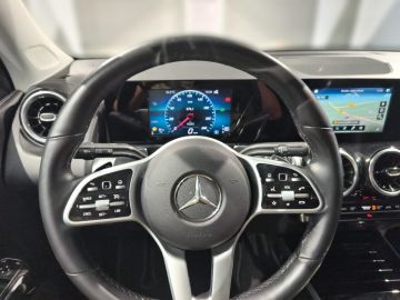 Mercedes GLB 180 - 11