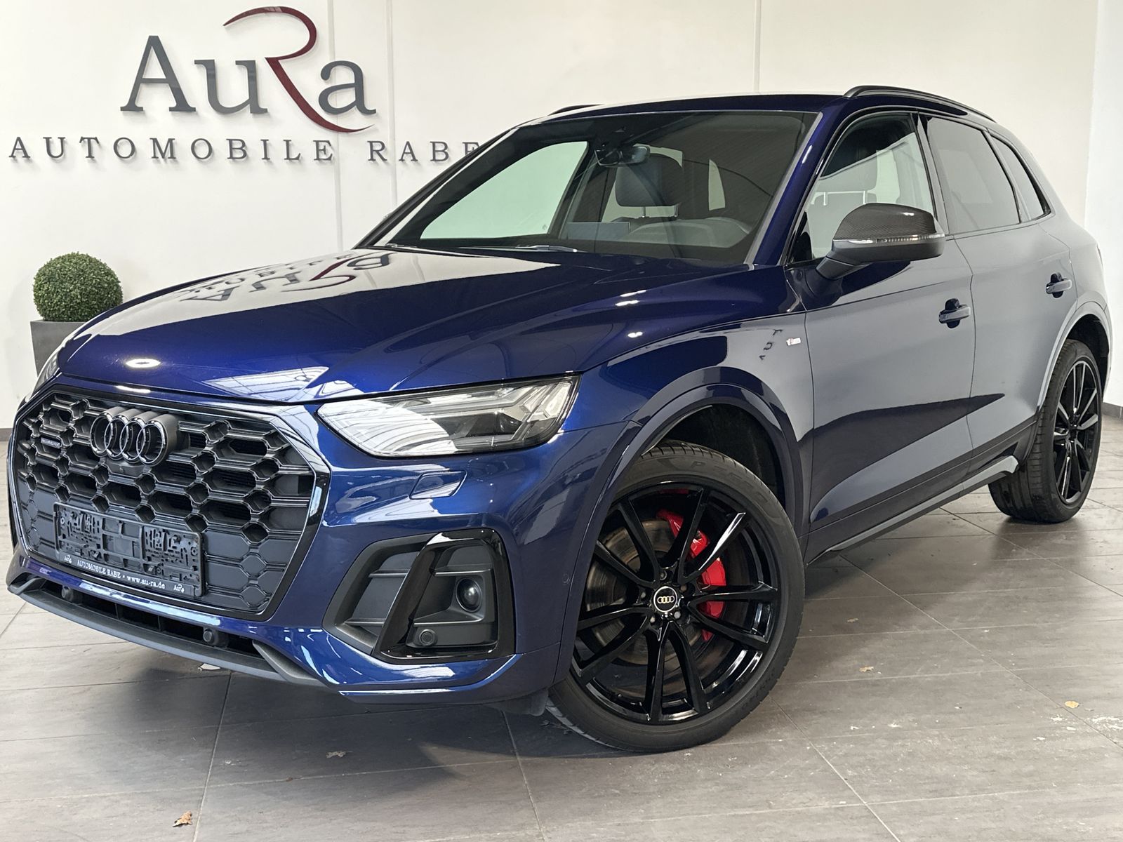 Fahrzeugabbildung Audi Q5 50 TDI Qu S-Line Black NAV+LED+ACC+KAM+21ZOLL