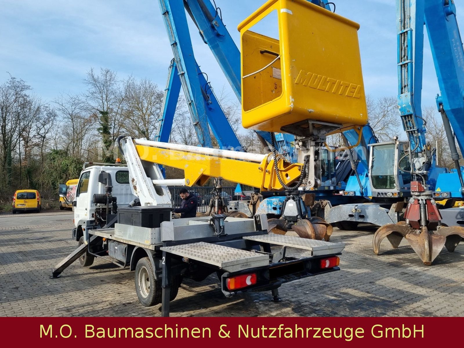 Fahrzeugabbildung Nissan Capstar  Multititel 180 Alu /  18 m