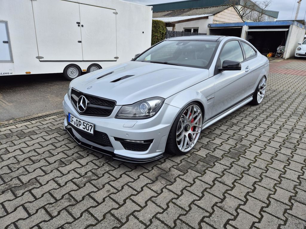 Mercedes-Benz C 63 AMG
