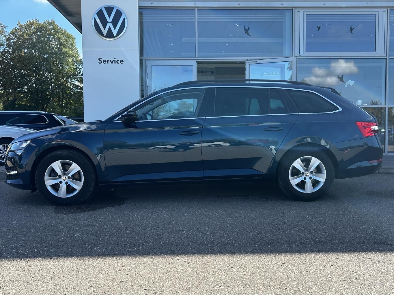 Skoda Superb Combi 2.0 TDI Ambition PANORAMA+AHK+SMART imagem 2