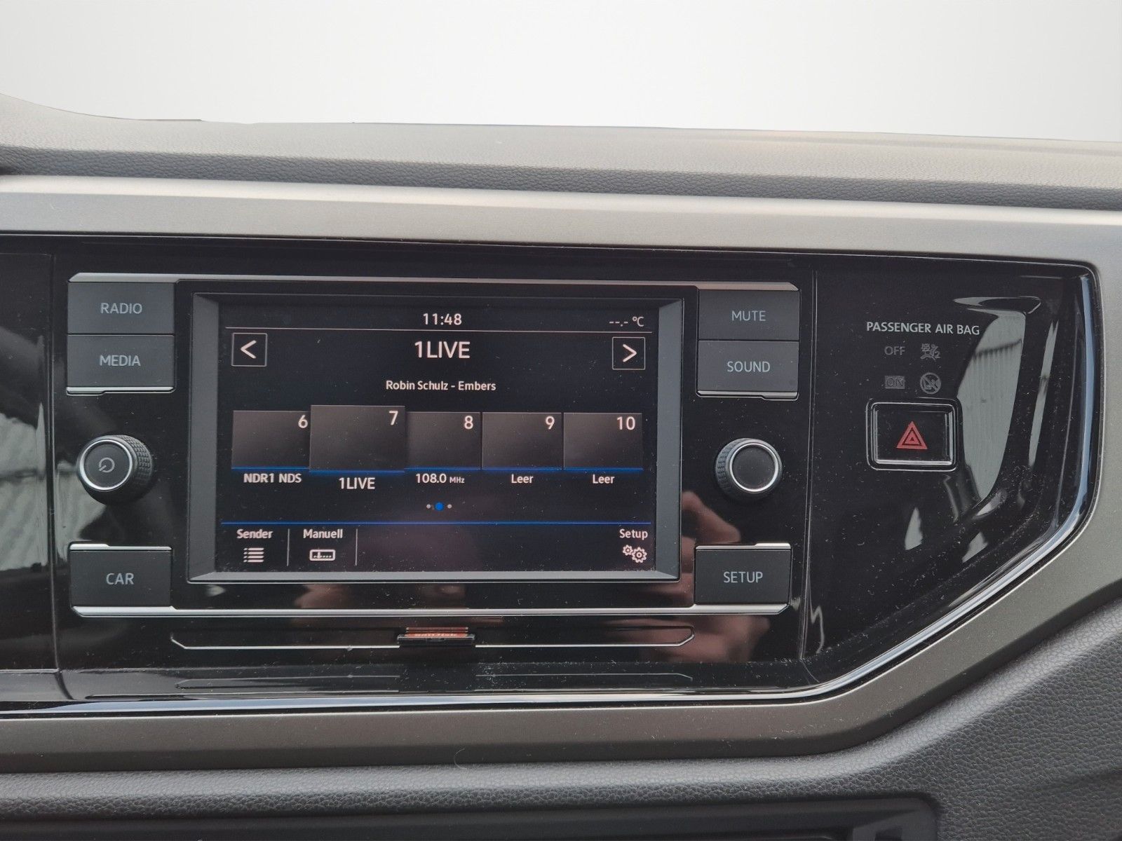 Fahrzeugabbildung Volkswagen POLO 1.6 TDI COMFORT KLIMAAUT ALLWETTER