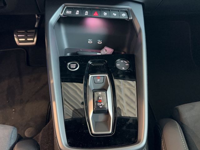A3 Limousine S line 35 TFSI 110150 kWPS S tronic