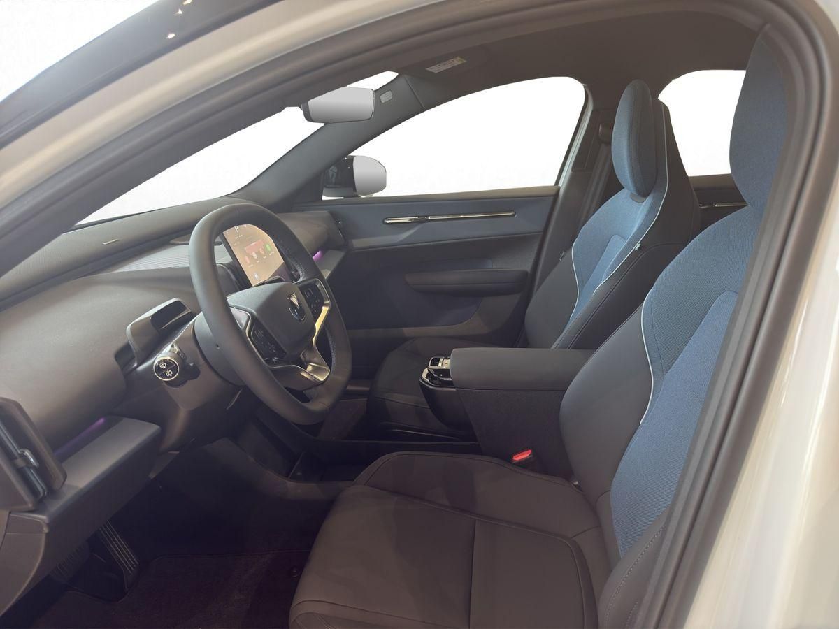 Volvo EX30 - Bild 11