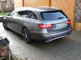 Mercedes-Benz E 450 4MATIC T AMG - Mercedes-Benz E 450 von privat