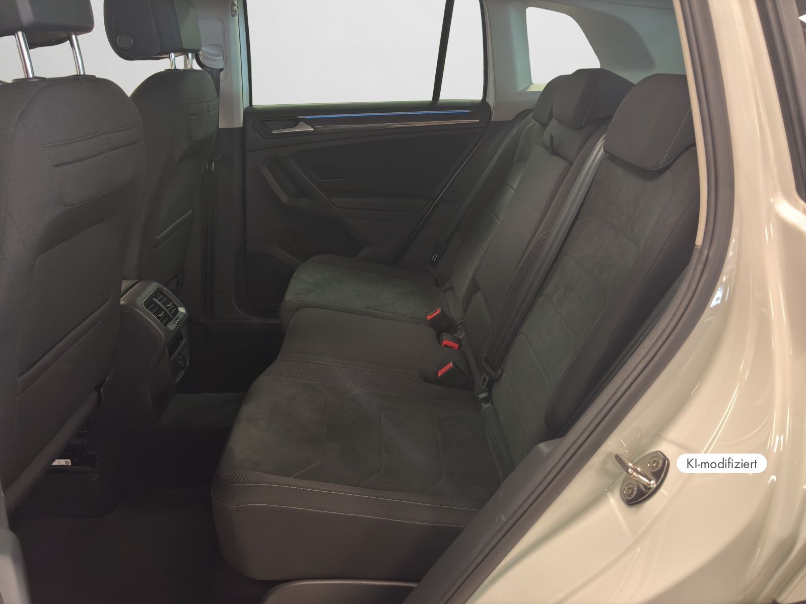 Volkswagen Tiguan - Bild 15