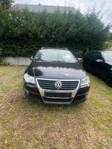 Volkswagen Passat B6 Variant 1.9 TDI Comfo... - Volkswagen Passat mit Diesel-Antrieb: Kombi, Klimaanlage, 1.9