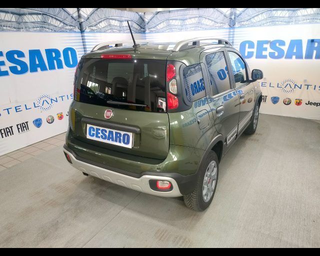 Fiat FIAT New Panda 4X4 0.9 t.air t. 85cv Cross 4x4 imagem 3