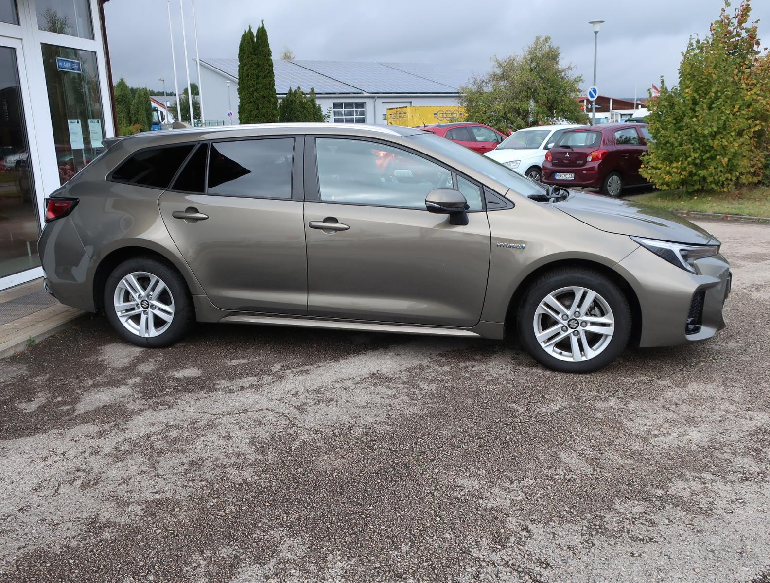 Suzuki Swace 1.8 Hybrid CVT Comfort+