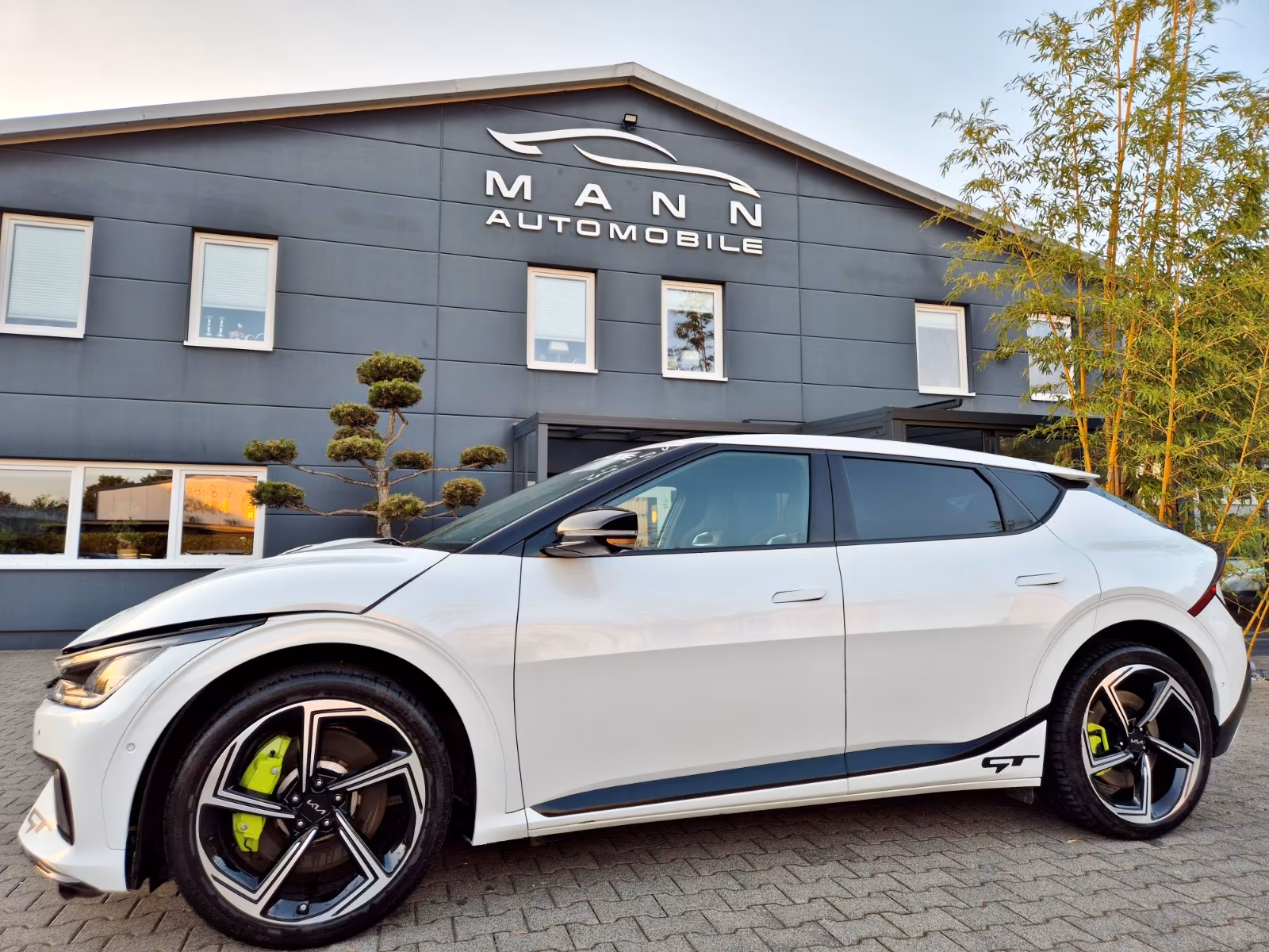Kia EV6 GT*4WD*AUTOMATIK*LEDER*NAVI*KAMERA*430 KW*