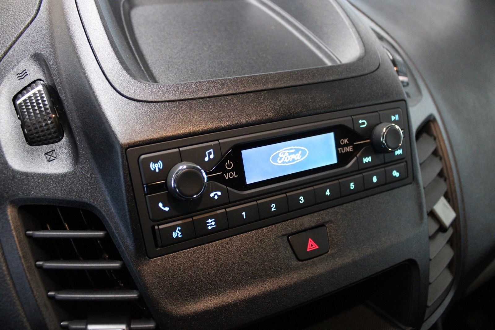 Fahrzeugabbildung Ford Transit Connect TREND L2 Lang KLIMA 3-Sitzer PDC