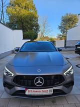 Mercedes-Benz CLA 35 AMG 4Matic - Mercedes-Benz CLA 35 AMG mit Panoramadach