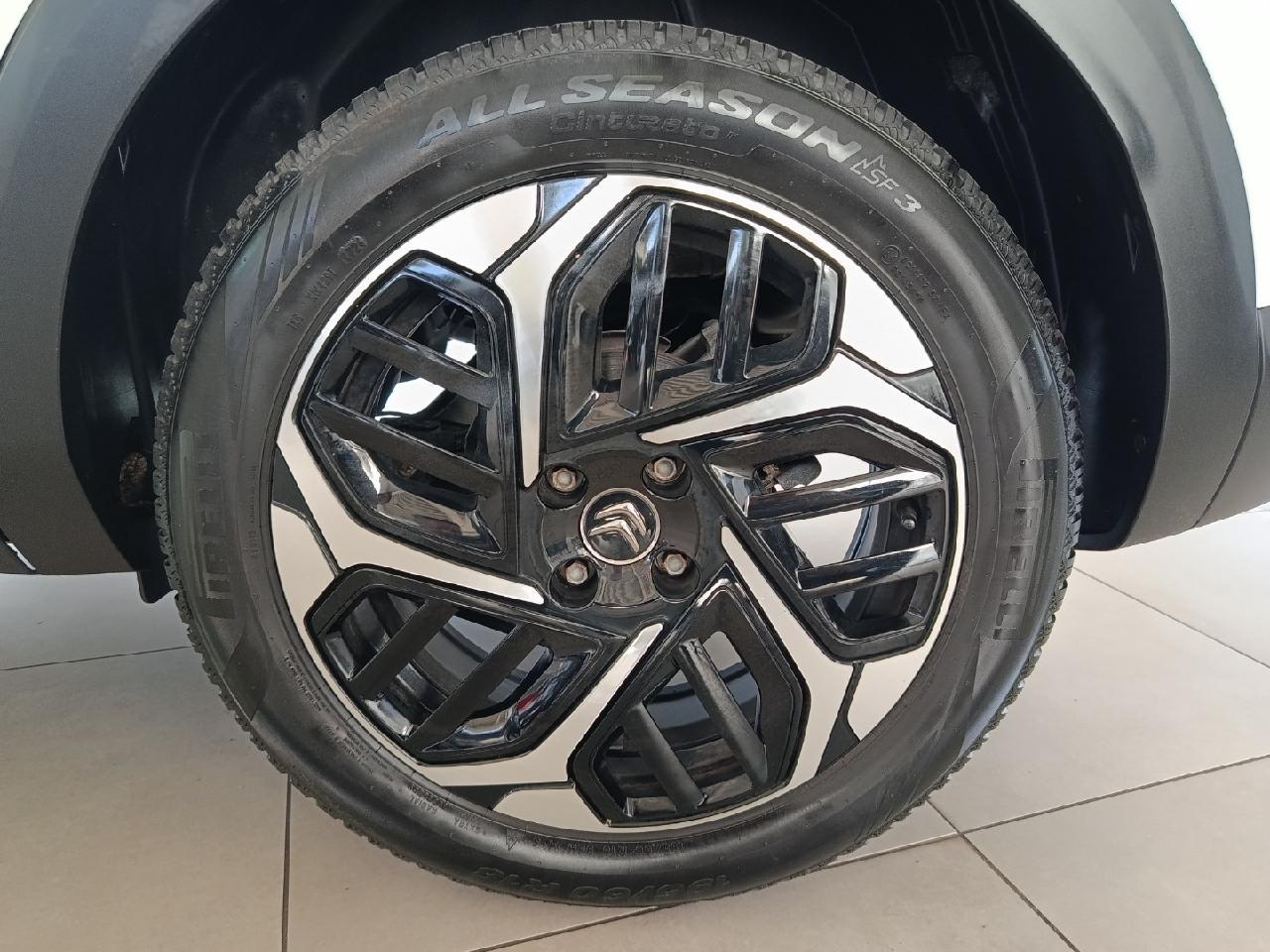 Citroën C4BlueHDi130EAT8*NAV*KAM*WINTERPAKET*ALLWETTER*