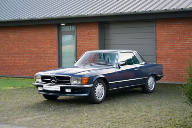 Mercedes-Benz (R107) 500 SLC