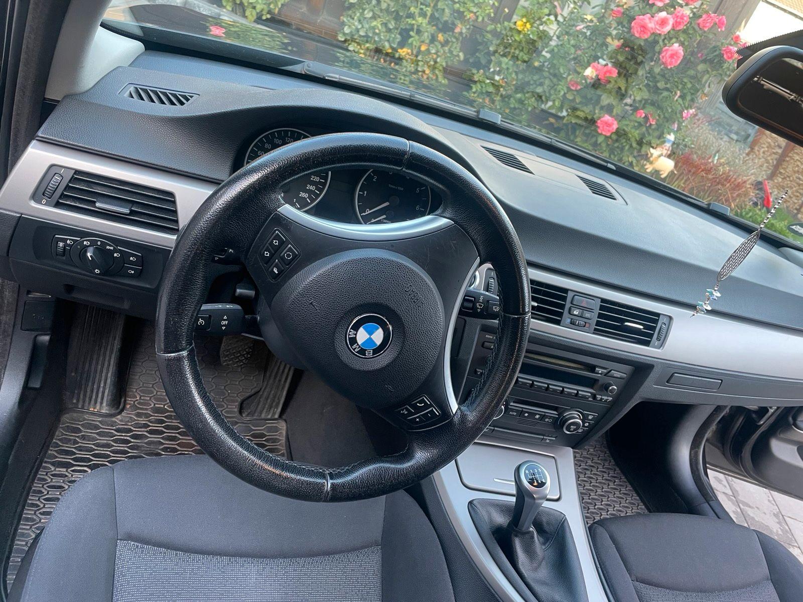 BMW 318 2007 — photo 8